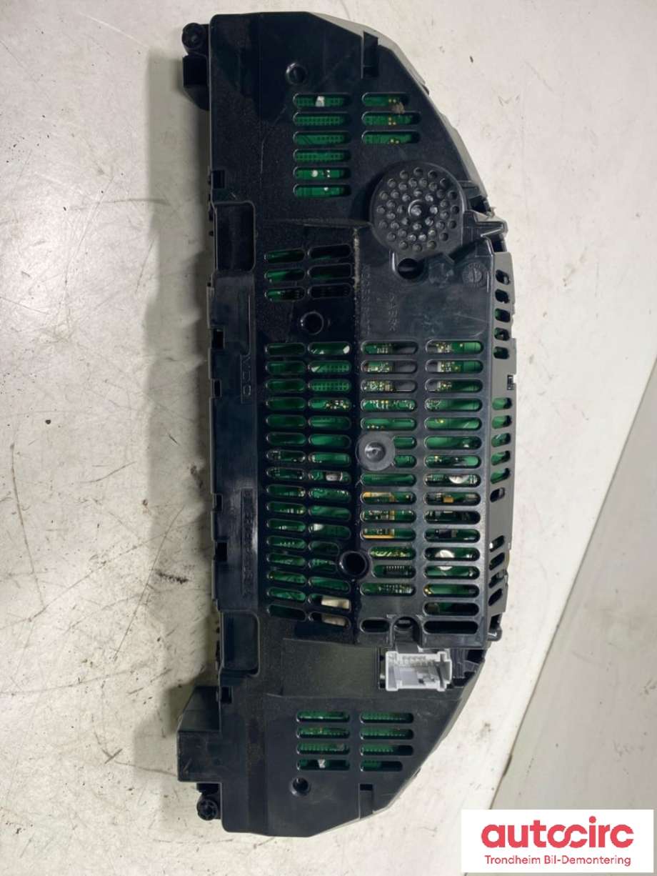 Instrumentpanel til Mercedes GLK 2008-2015 (X204) (X204) (A2049002205|)