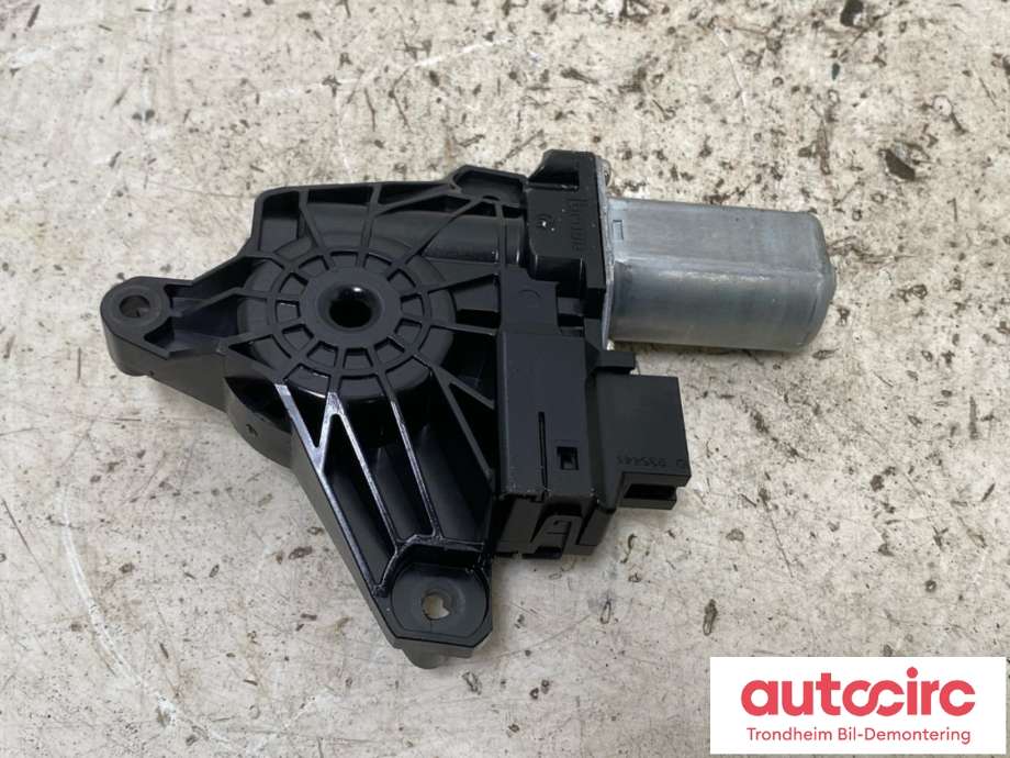 Ruteheis, kun motor, høyre bak til Mercedes GLC 2015-2022 (X253) (X253) (BROSE|A2139060602|A213906060228|)