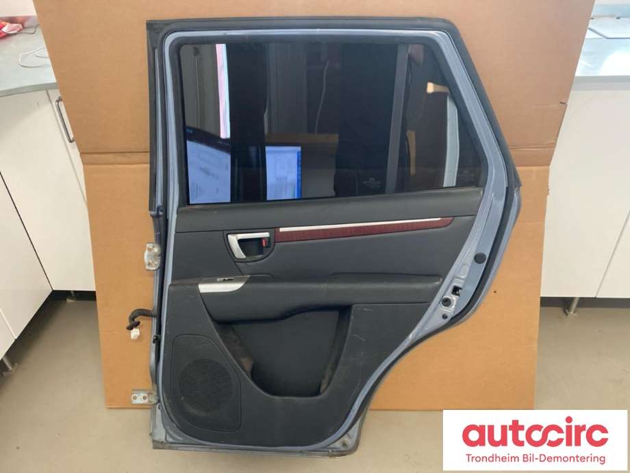Dør høyre bak til Hyundai Santa Fe 2006-2009 (Type II, Fase 1)  (770042B030|77004 2B030|)