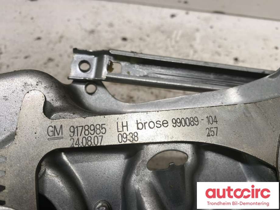 Ruteheis venstre foran til Opel Vectra C 2005-2008 (Type II)  (93171820|9178987|)