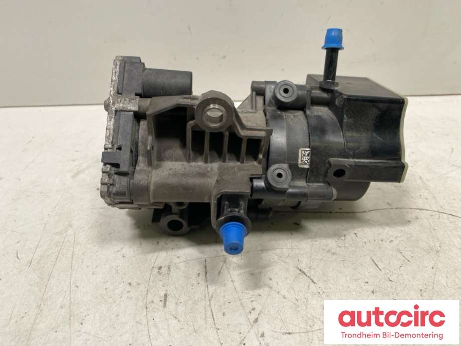 Clutchpumpe øvre til Kia Niro 2016-2021  (HONDA/KIA/DELPHI/LUK|28560548|41050 2B002|)