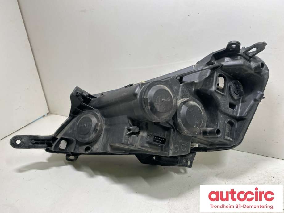 Frontlykt høyre halogen til Peugeot Expert 2007-2016 (Type II)  (VALEO|6206L0|89902604|14 013 679 80)