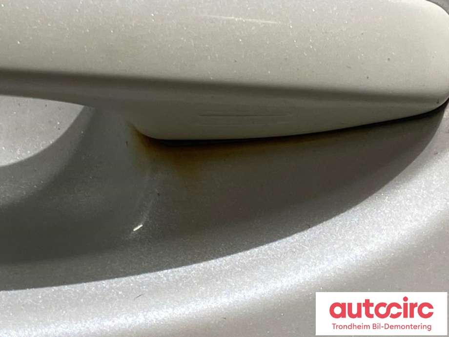 Dør høyre foran til Toyota Prius 2009-2016 (Type III) (COMBI) (COMBI) (..|6700147070|6700147071|)
