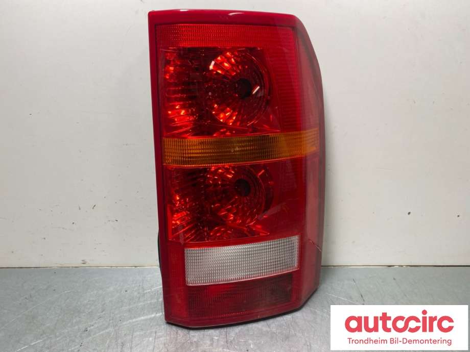 Baklykt høyre til Land Rover Discovery 2005-2009 (Type III) (XFB000563|5H2213404CA|)
