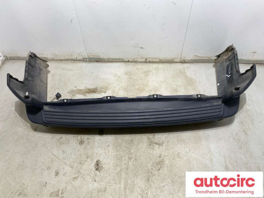 Støtfanger bak til Land Rover Discovery 2005-2009 (Type III)  (DPO000051PCL|5H2217D822BA8PCL|)