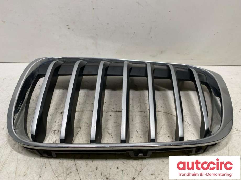 Grill venstre til BMW X1 2015-2022 (F48) (F48) (..|51 11 7 383 365|)