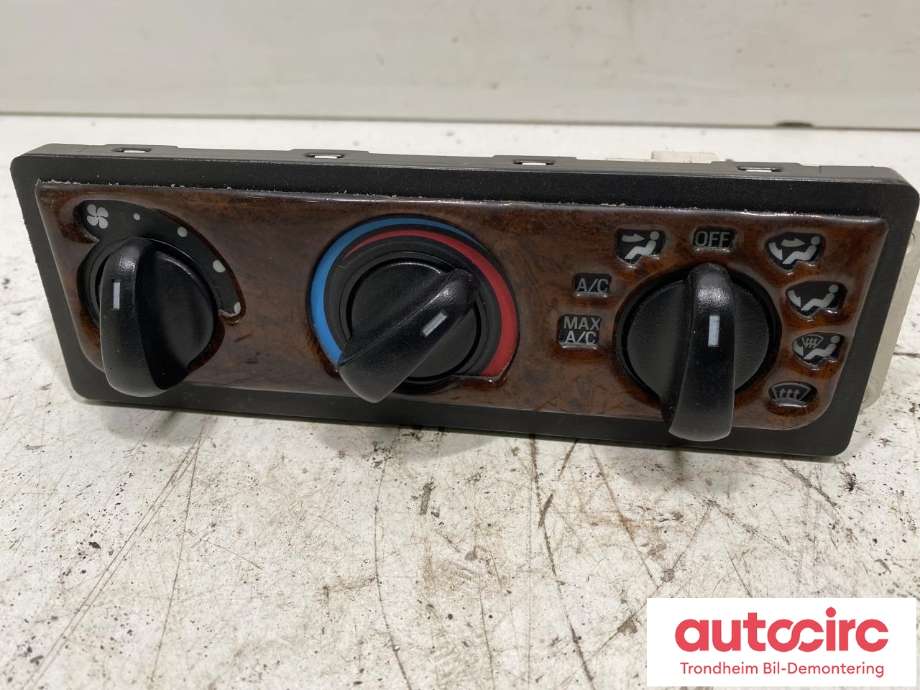 Varmeapparat betjening til Ford Excursion, 2000-2003  (YC3Z19980AA)