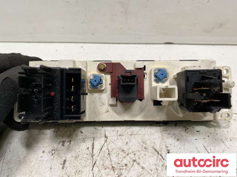 Varmeapparat betjening til Ford Excursion 2000-2003  (YC3Z19980AA|F81Z19980AA|YC3Z19980BA)