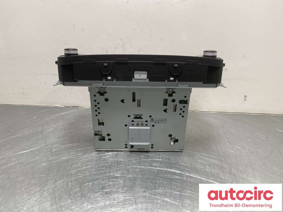 Bilstereo navigasjon til Kia Soul 2014-2019 (Type II)  (96560E4111CA|)