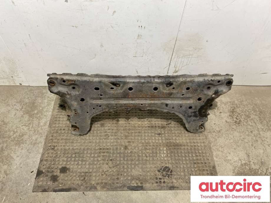 Travers foran hoved til Ford Fiesta 2013-2017 (Type VI, Fase 2)  (1758709|8V515019AD|)
