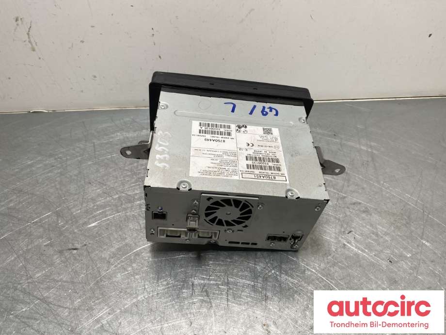 Bilstereo navigasjon til Mitsubishi ASX 2010-2019  (8750A451|)