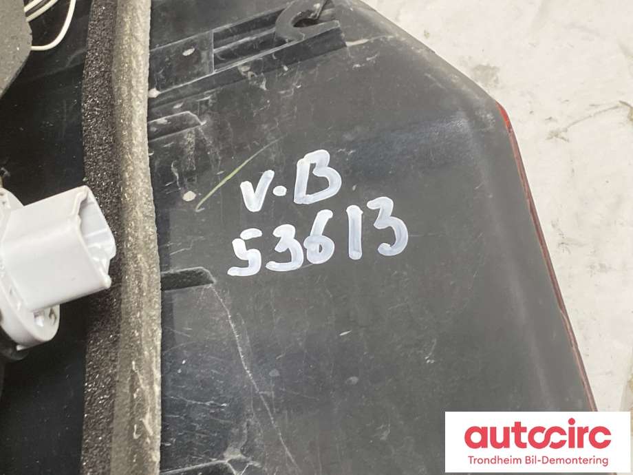 Baklykt venstre til Toyota Land Cruiser 120 2002-2009  (..|8156160620|8156160621|)