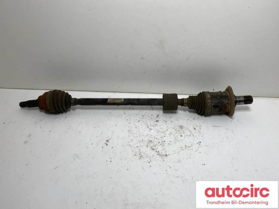 Drivaksel høyre bak, diesel/manuell til Mini One/Cooper 2014-->> (F54-57) (F54-57) (..|9809184|33209813708|)