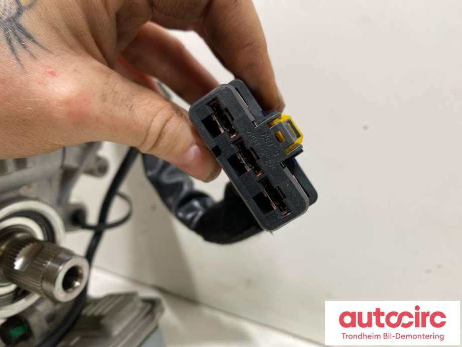 Rattaksel elektrisk servo til Kia Niro 2016-2021  (56310G 5001|)