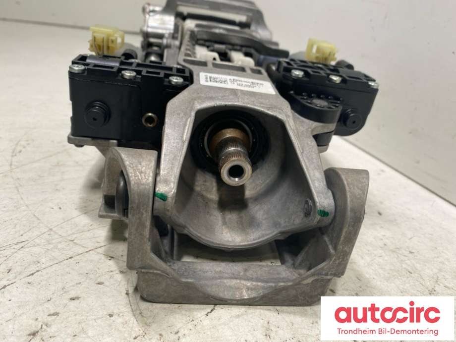 Rattaksel til Mercedes EQC 2019-->>  (A 253 460 42 00|)