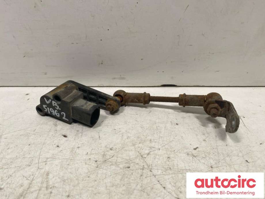 Sensor nivå, venstre bak til Audi A4 2007-2014 (Type IV) (B8) (B8) (8K0 941 309 F|)