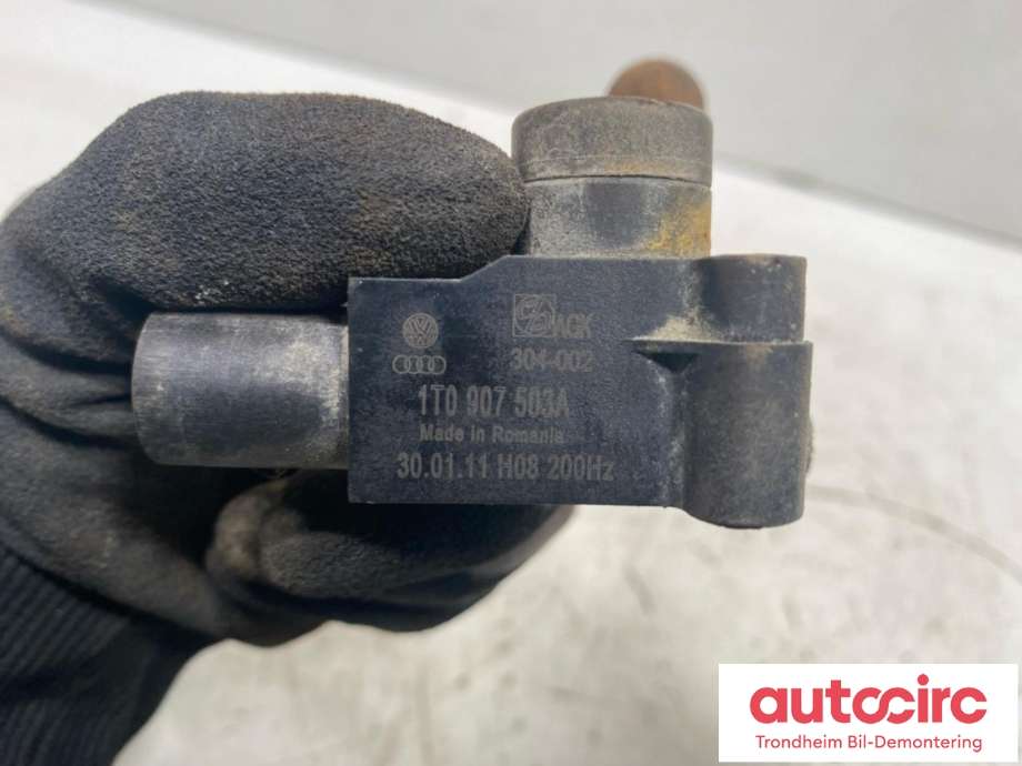 Sensor nivå, venstre bak til Audi A4 2007-2014 (Type IV) (B8) (B8) (8K0 941 309 F|)
