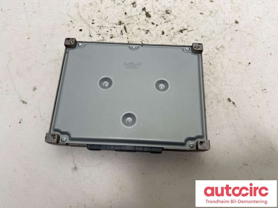 Bilstereo forsterker til Kia EV6 2021-->> (...|96370CV100|)