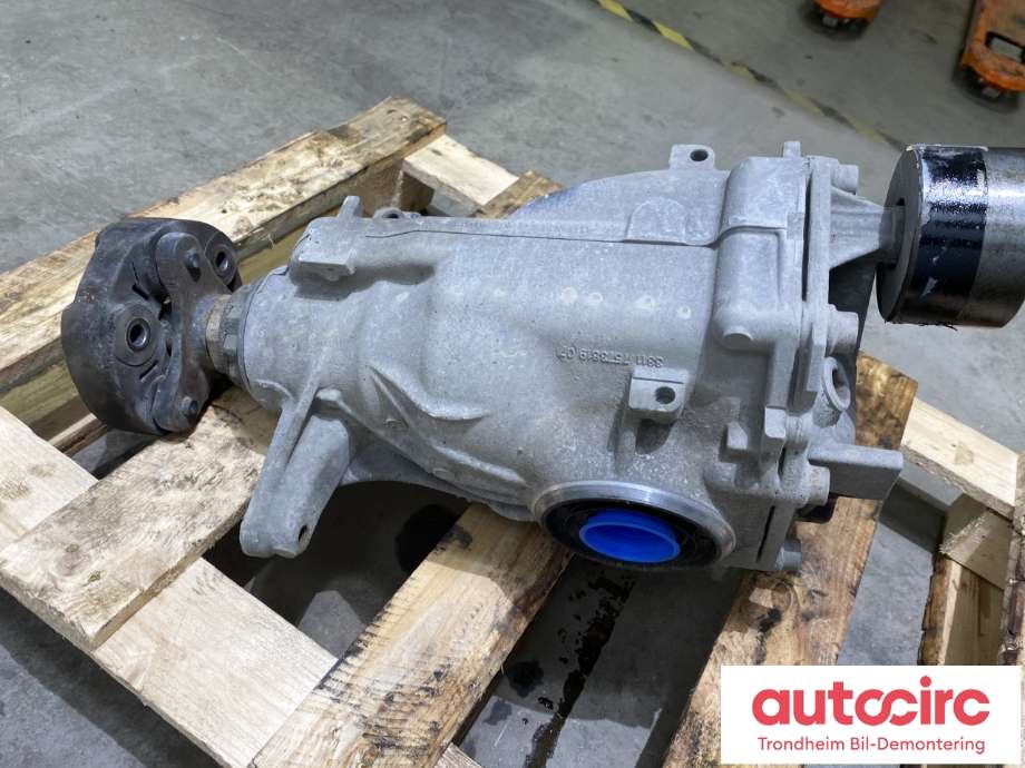 Kardang klokke bak til BMW 5-Serie 2010-2017 (F10/F11) (F10/F11) (33107584446|)