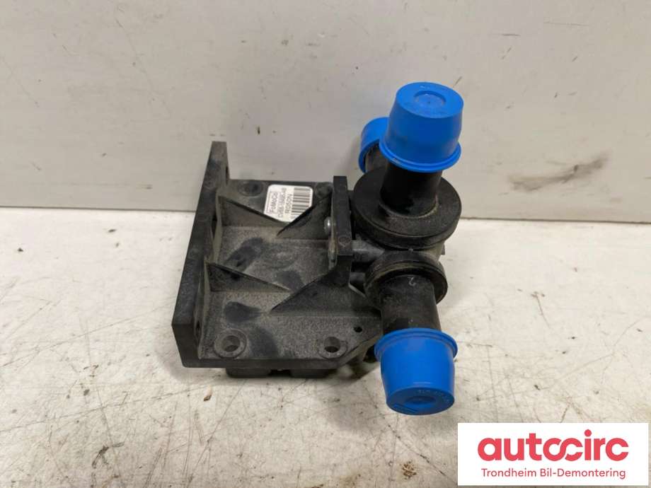 Ventil vann til Ford Focus, electric 2012-2018  (RANCO|346-19-000134-AB|5193216|127-00022-001)