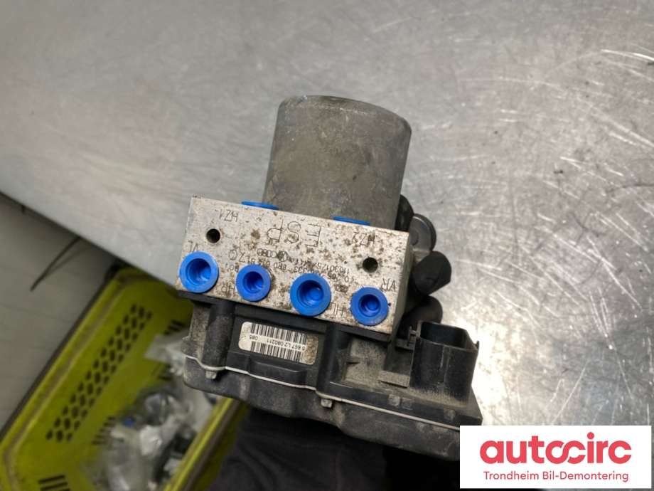 ABS sentral til Audi Q5 2008-2012 (Type I, Fase 1) (BOSCH|8R0614517S|8R0614517T|)