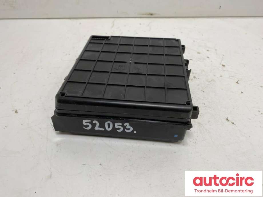 Sikringsboks motorrom til Ford Mustang Mach-e 2020-->>  (..|LJ8T-14D068-NAC|2615830|)