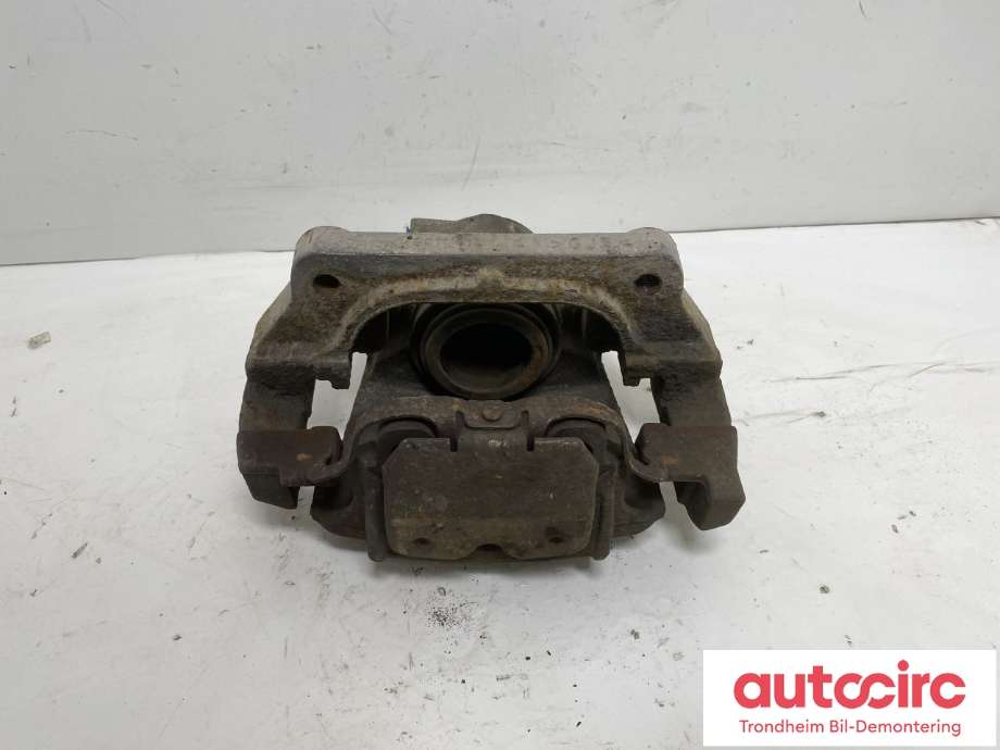 Bremsecaliper høyre foran til BMW X5 2013-2018 (F15) (F15) (34 11 6 776 784|)