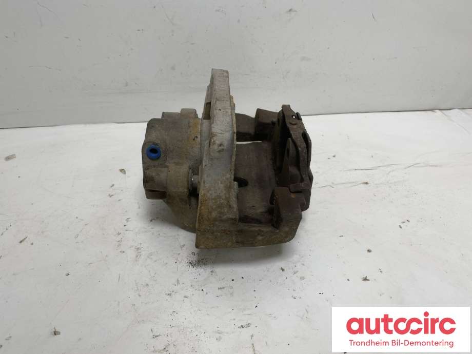 Bremsecaliper høyre foran til BMW X5 2013-2018 (F15) (F15) (34 11 6 776 784|)