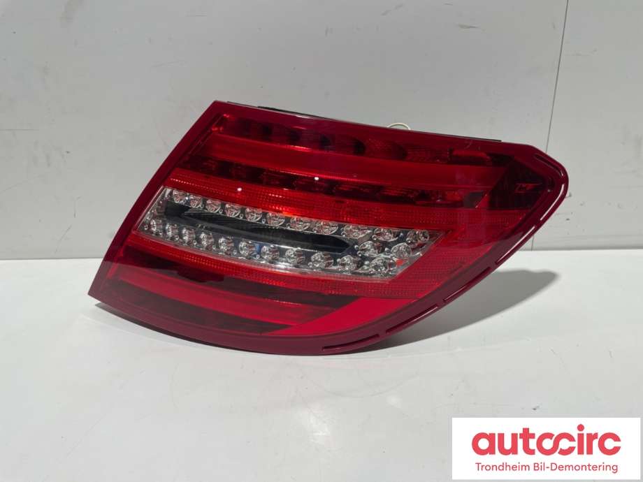 Baklykt høyre til Mercedes C-Klasse, Coupe/Cab 2011-2015 (C204) (C204) (A2048202764|A2049060503|)