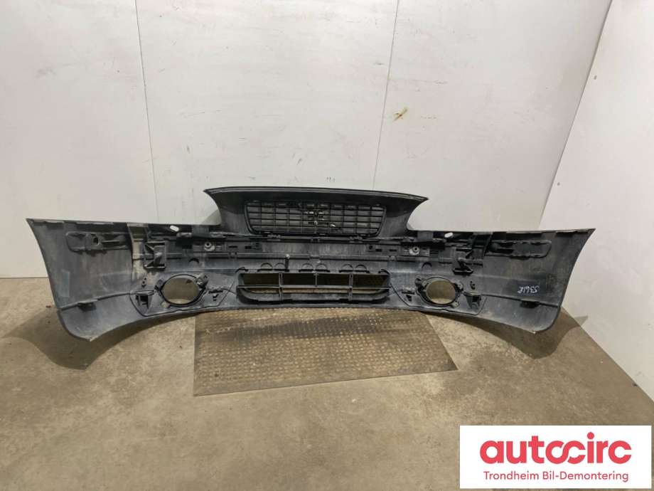 Støtfanger foran til Volvo S60 2000-2004 (Type I, Fase 1)  (39963929|)