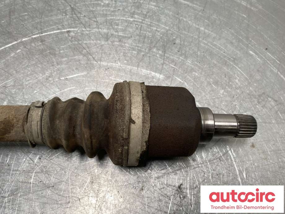 Drivaksel venstre foran, diesel/automat til Peugeot 3008 2009-2016 (Type I) (9677522680|1606498580|)