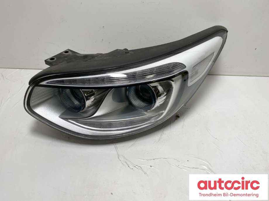 Frontlykt venstre halogen til Kia Soul, 2014-2019 (Type II)  (92101E40101D)
