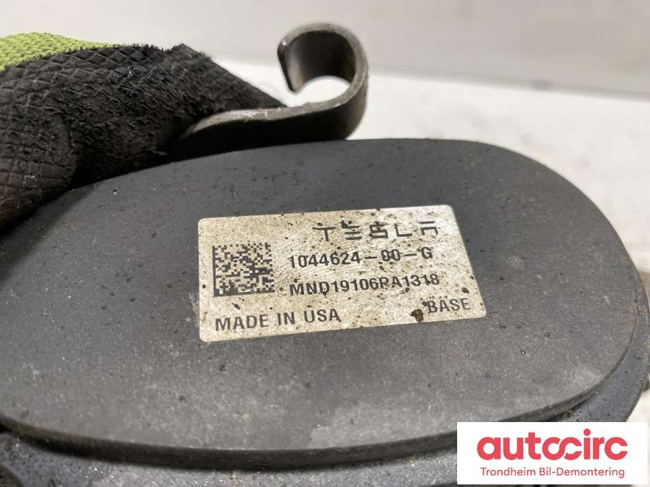 Bremsecaliper høyre bak, elektrisk til Tesla Model 3 2018-2023 (Fase 1)  (1044624-00-G|1044624-00-H|)