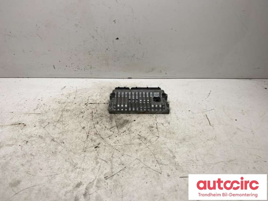 Styreenhet motor til Toyota Yaris 2012-2014 (Type III, Fase 1) (DENSO|896610DC00|89661-0DC00|MB275500-2292)