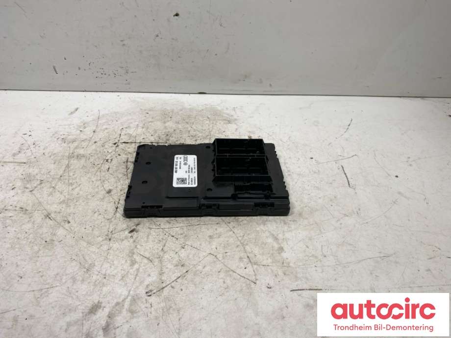 Styreenhet comfort (BCM) til Audi e-tron 2018-->>  (BOSCH|4NO 907 063 LG|4N0 907 063 LN|)