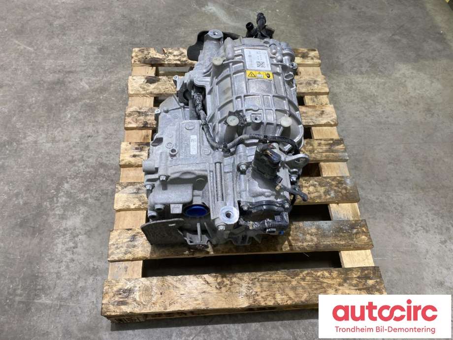 Motor elbil bak til Mercedes EQA 2021-->> (A2433408802|)