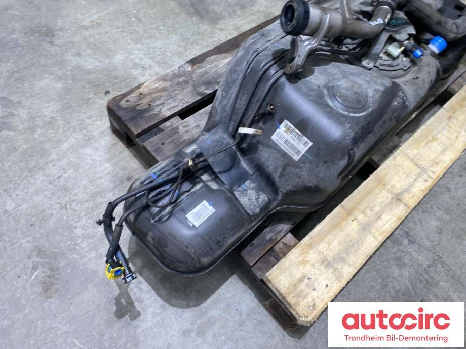 Dieseltank til VW Amarok 2022-->> (Type II)  (2HJ 201 075 E|)