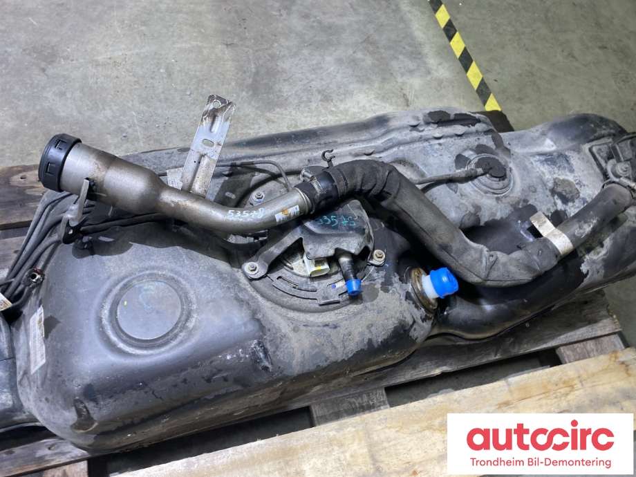 Dieseltank til VW Amarok 2022-->> (Type II)  (2HJ 201 075 E|)