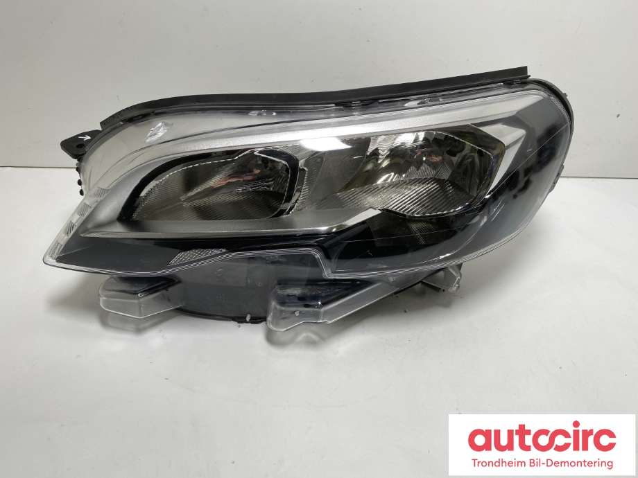 Frontlykt venstre halogen til Peugeot Expert, 2016-->> (Type III) (9808572680)