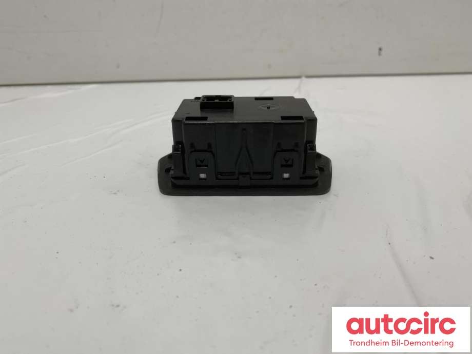 Bryter lys til VW ID.4 2020-->>  (10A941193J|)