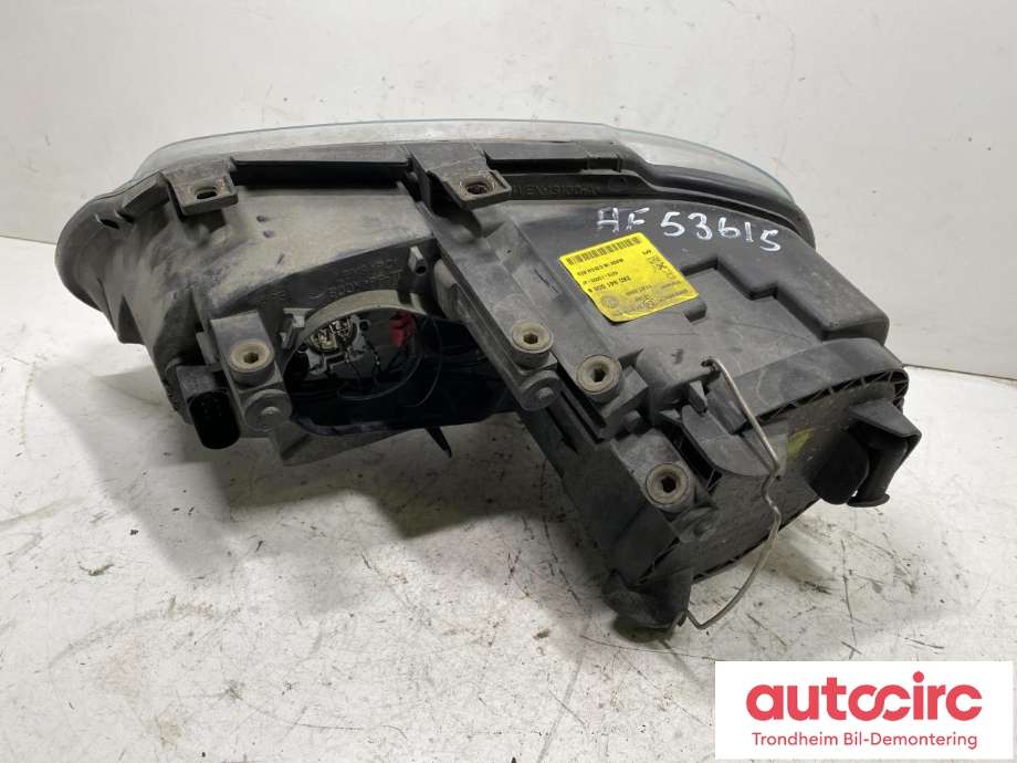 Frontlykt høyre halogen til VW Caddy 2004-2010 (Type III, Fase 1)  (2K0 941 006 D|)
