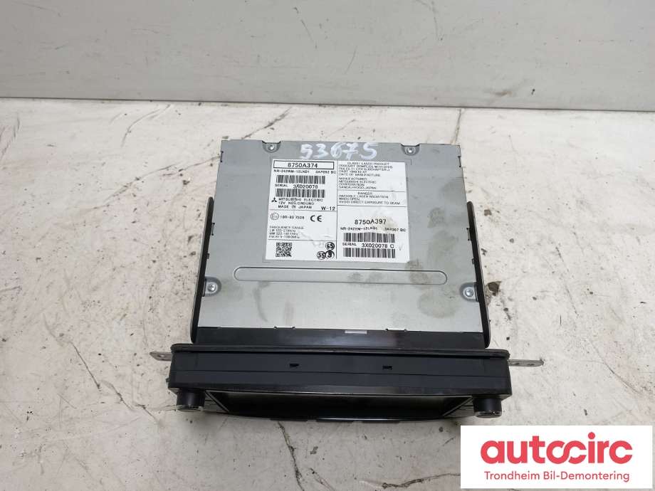 Bilstereo navigasjon til Mitsubishi Pajero 2007-2016 (Type IV, Fase 1)  (8750A374|)
