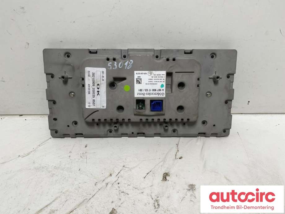 Bilstereo navigasjon skjerm til Mercedes Sprinter 2018-->> (907/910) (907/910) (A9079001703|)
