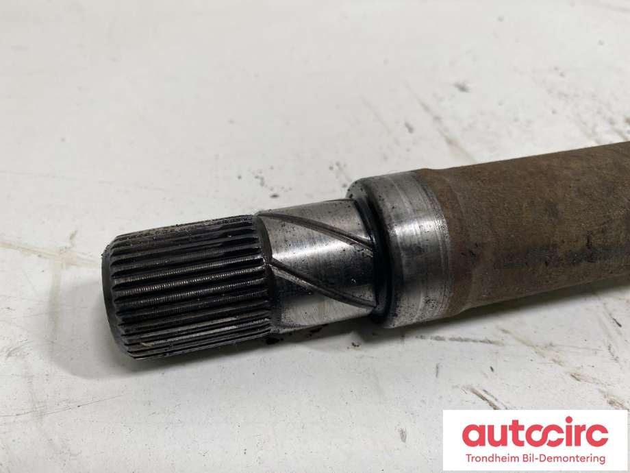 Drivaksel høyre foran, diesel/manuell til Smart Forfour 2004-2007 (Type I) (W454) (W454) (A 454 330 24 01|)