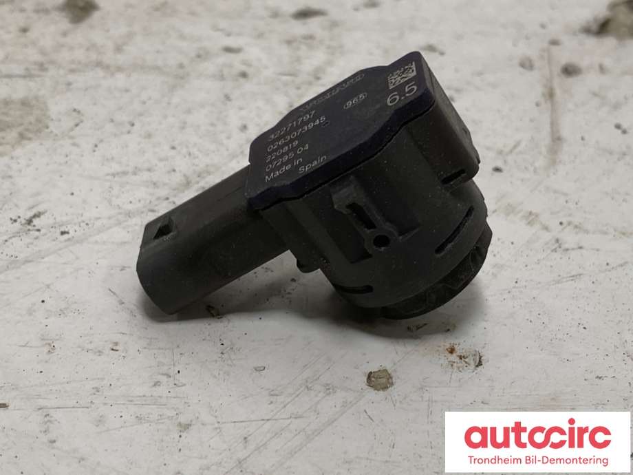 Parkeringssensor foran til Volvo XC40 2018-2024  (32271797|32271066|)