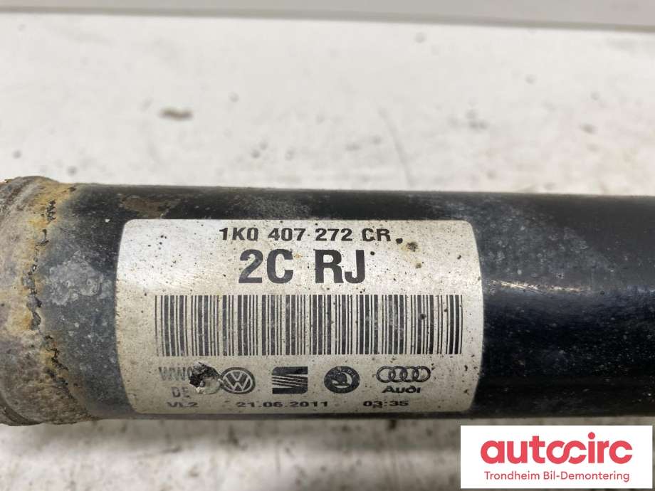 Drivaksel høyre foran, diesel/automat til Škoda Yeti 2009-2013 (Fase 1)  (1K0 407 272 CR|1K0 407 452 TX|)