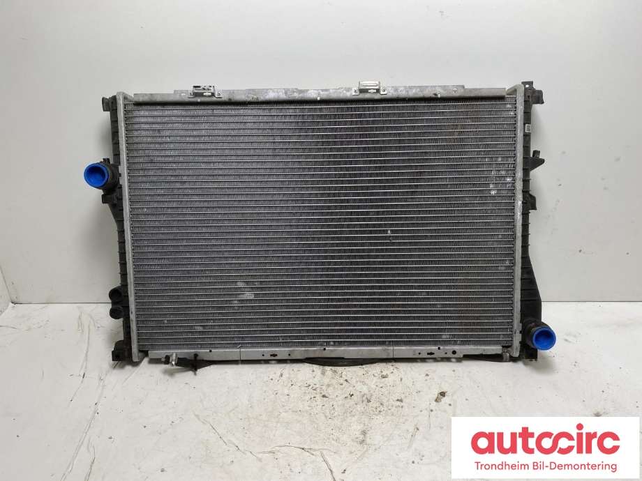Radiator (automat gir) til BMW 5-Serie, 1996-2003 (E39) (E39) (17 11 1 436 060)