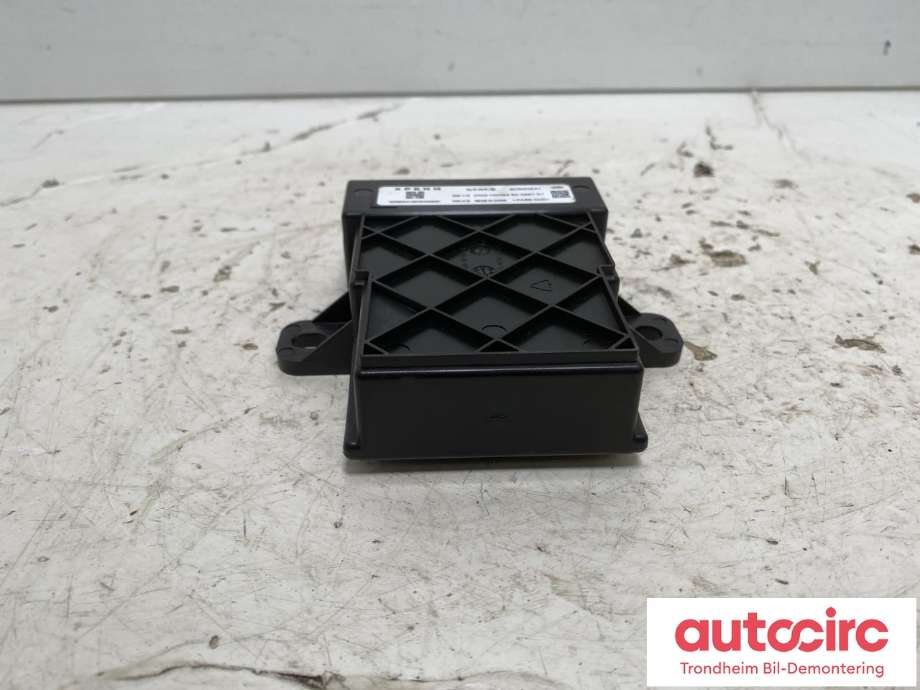 Styreenhet hengerfeste til XPeng G6 2023-->>  (NREN|8025003EA1|)