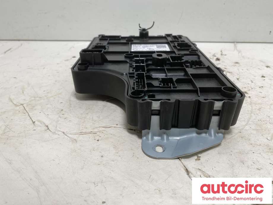 Styreenhet diverse til XPeng G6 2023-->> (9110100FA1-00-04|)
