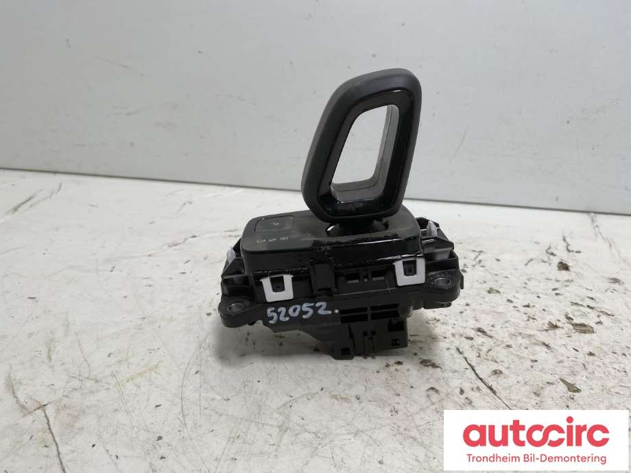 Girstang/girvelger automat til Volvo XC40 2018-2024  (32335827|)